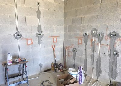 The (minimalist) kitchen with wires in every socket