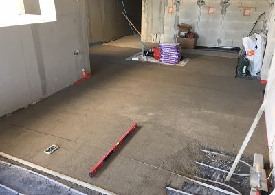 Kitchen and dining area's in progress