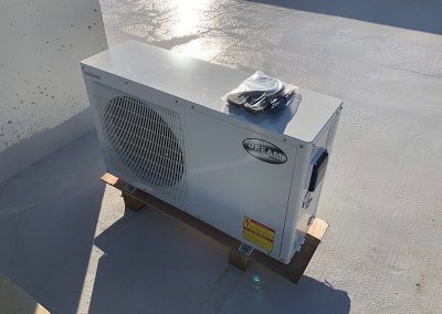 The heatpump finally out of its box