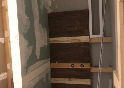 Stud wall for the shower cubicle